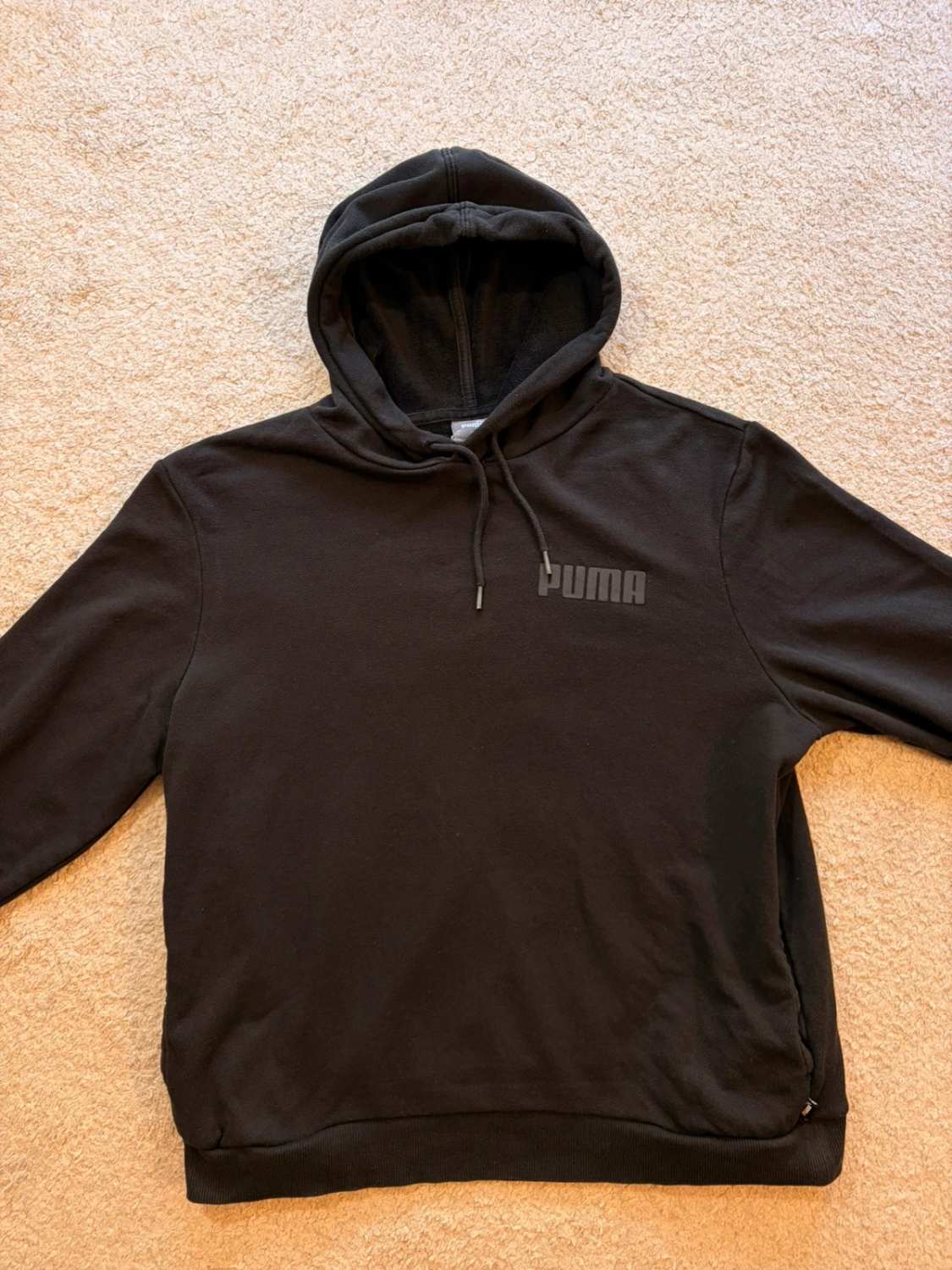 Pull Puma à Capuche Noir - Streetwear & Confort