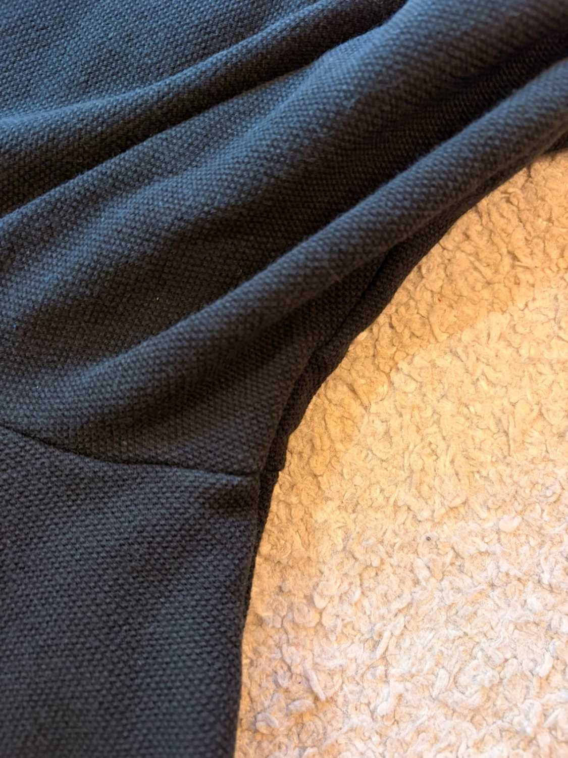 Pull Puma à Capuche Noir - Streetwear & Confort