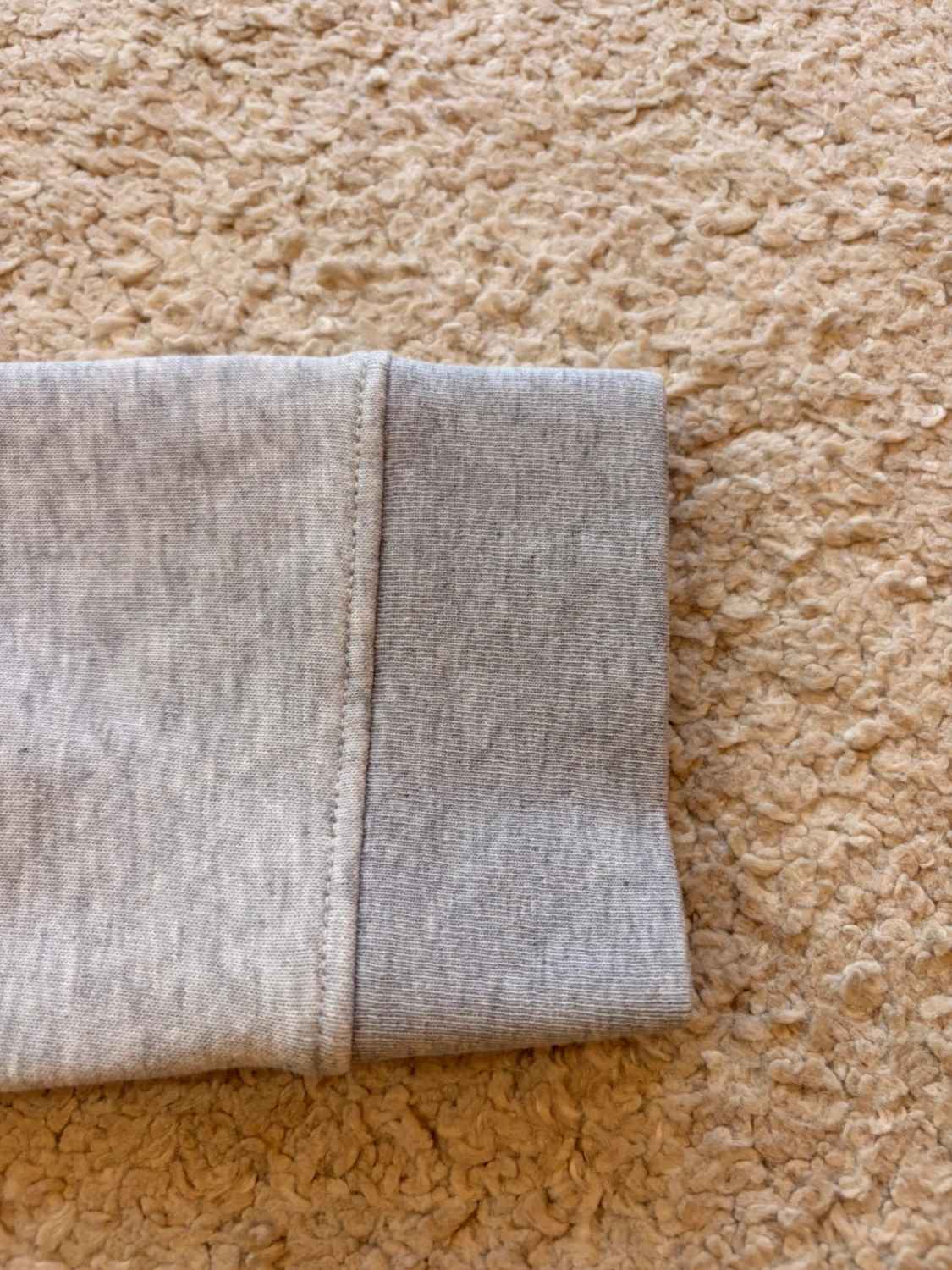 Pull Gant Gris - Douceur & Simplicité