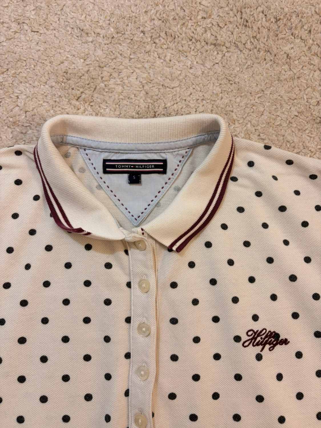 Polo Tommy Hilfiger Femme - Blanc à Motif Noir - Taille S