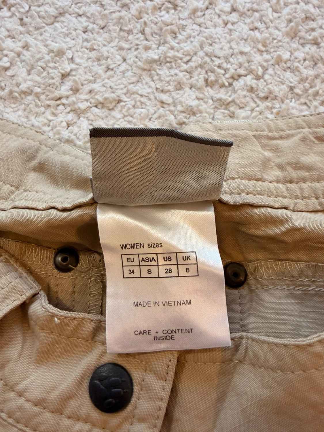 🧳🤎 Short Jack Wolfskin Travel Beige - Aventure & Fonctionnel