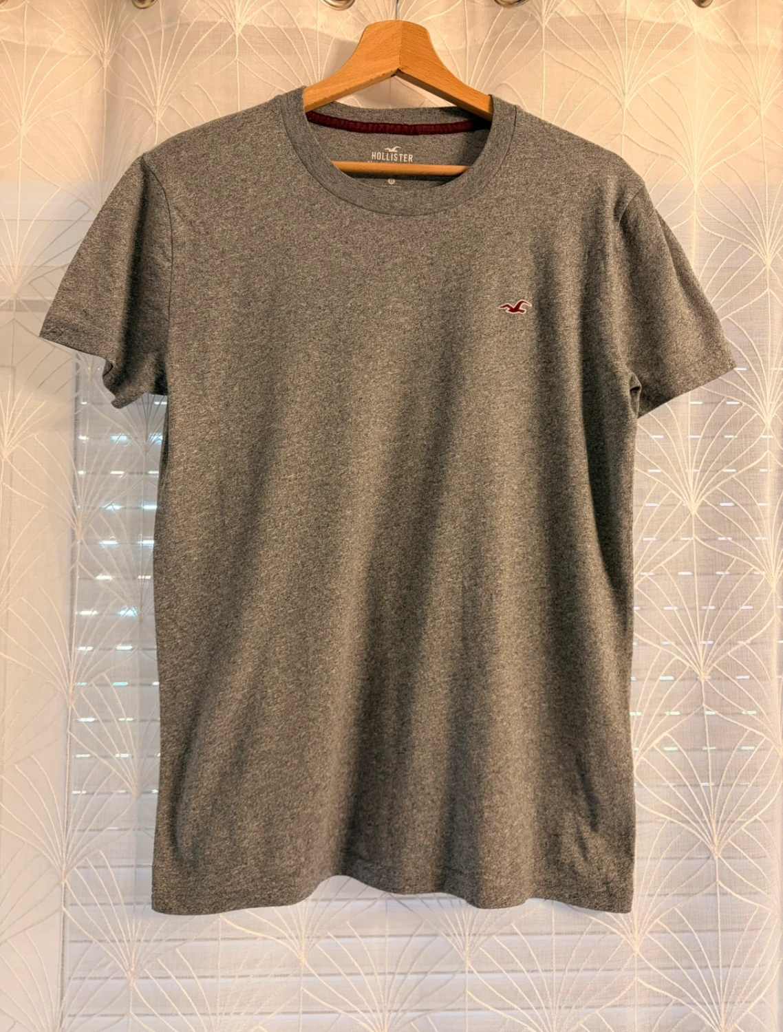 T-shirt Hollister Crew Neck Gris - Style Californien
