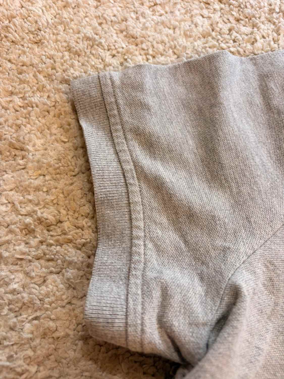 👚Polo Tommy Hilfiger Gris - Coupe Féminine & Élégante