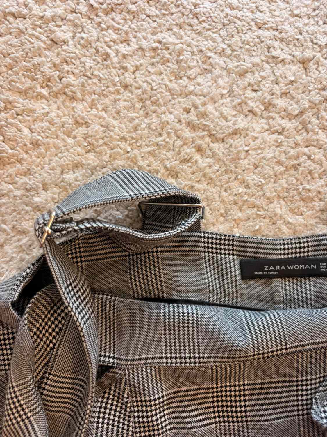Combinaison Salopette Zara Carreaux Prince de Galles Bretelles Volantées – Femme – Taille M
