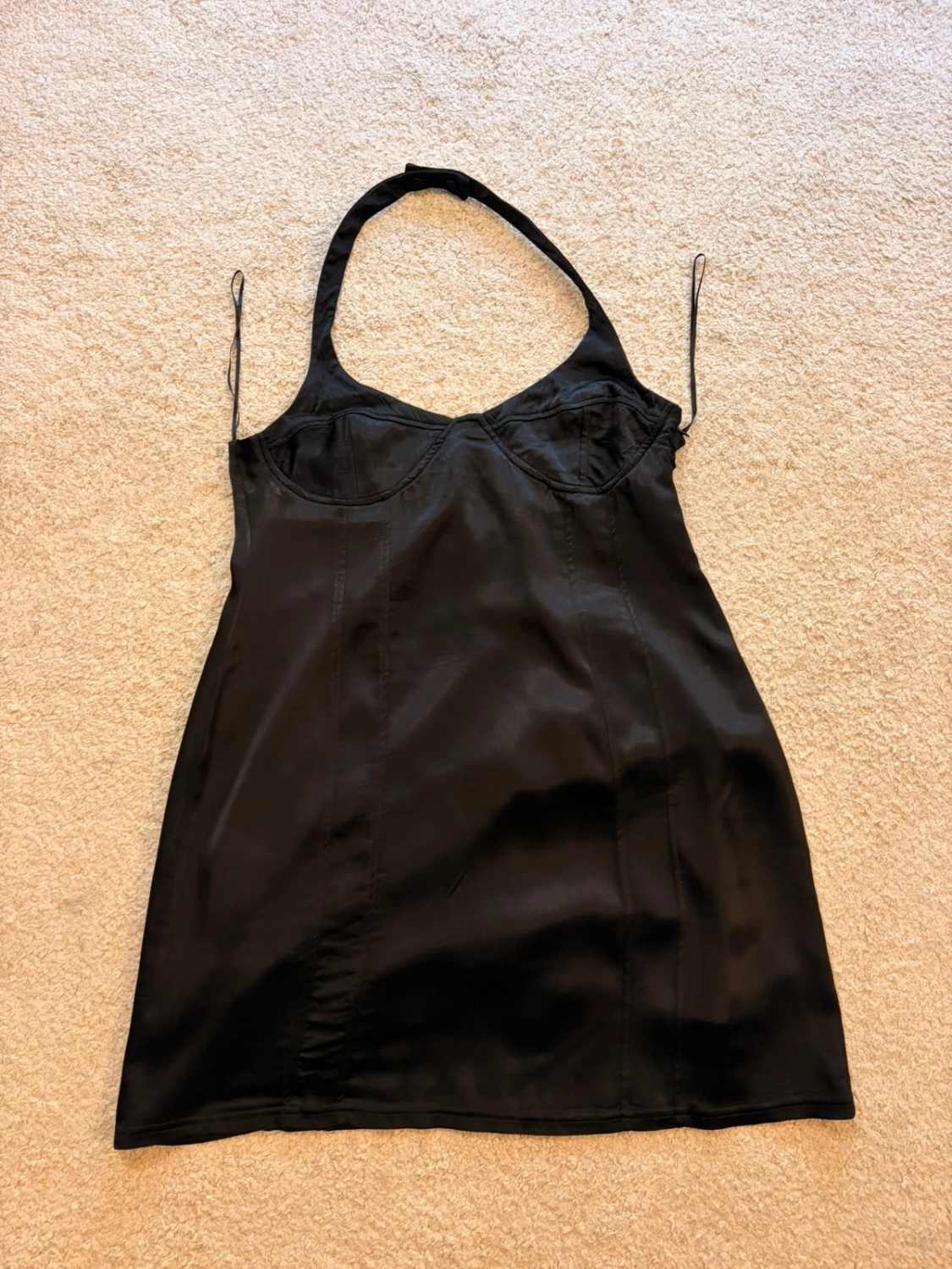 👗 Tunique Zara Épaules Dénudées Noir - Sensuelle & Élégante