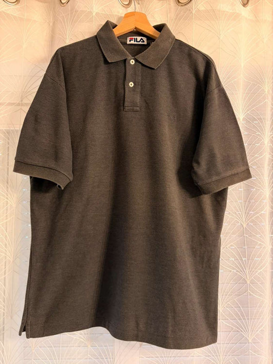 🖤 Polo Fila Gris Foncé - Coupe Large & Performant