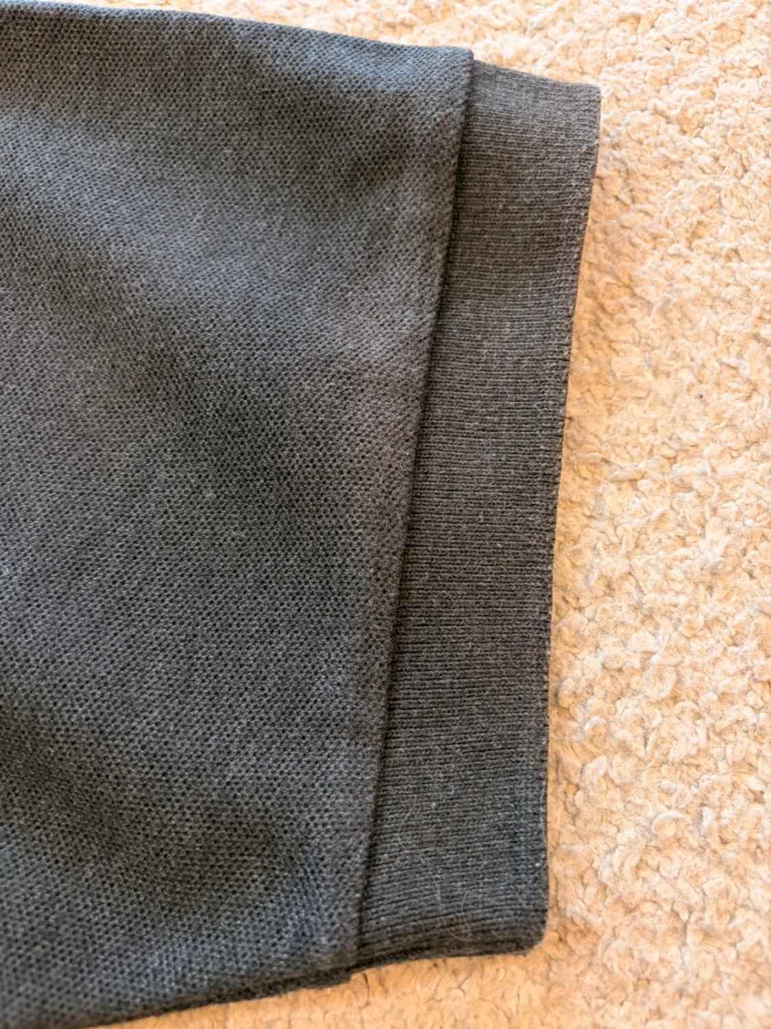 🖤 Polo Fila Gris Foncé - Coupe Large & Performant