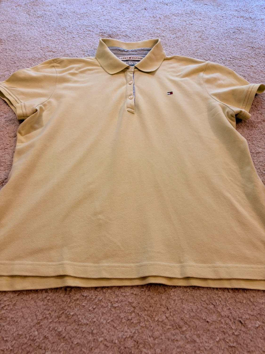 🍃👕 Polo Tommy Hilfiger Femme jaune - Confort & Style