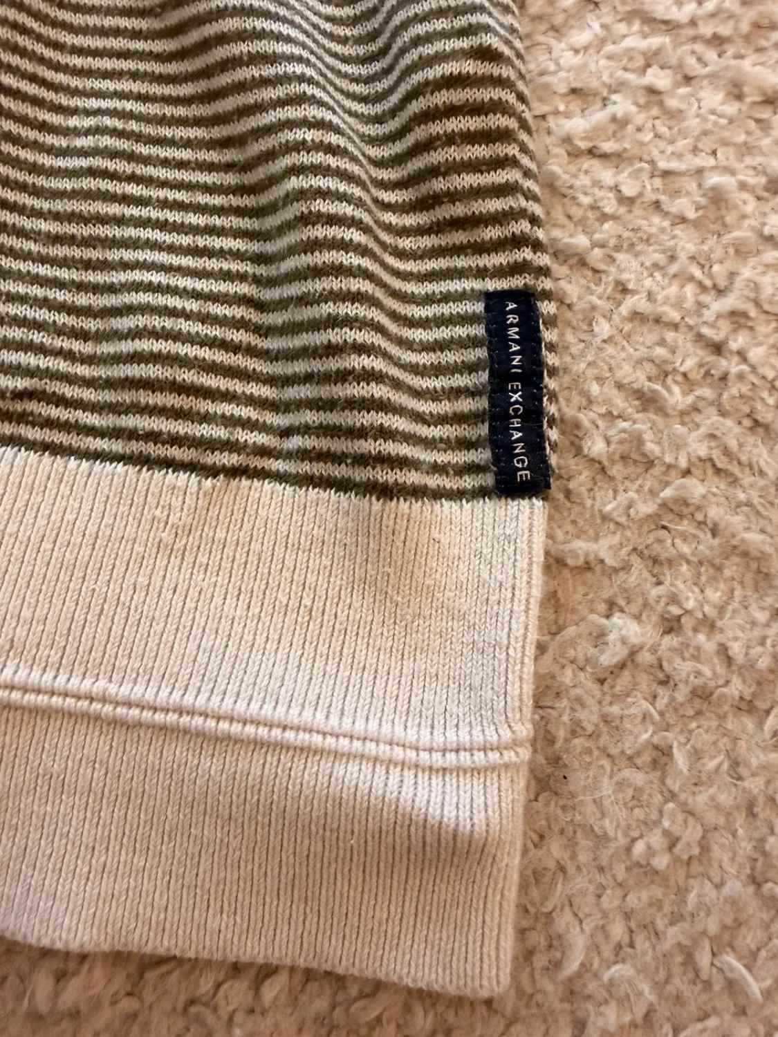 Sweat Armani Exchange à Rayures Kaki/Blanc Cachemire - Confort Noble