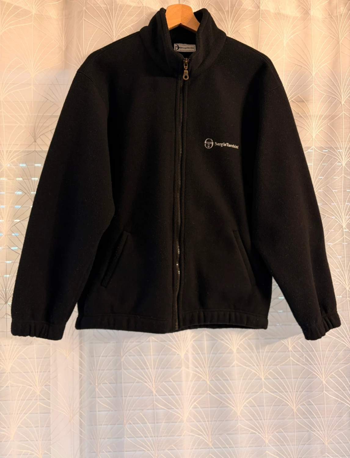 🧥 Veste Polaire Sergio Tacchini Noir - Rétro & Confortable