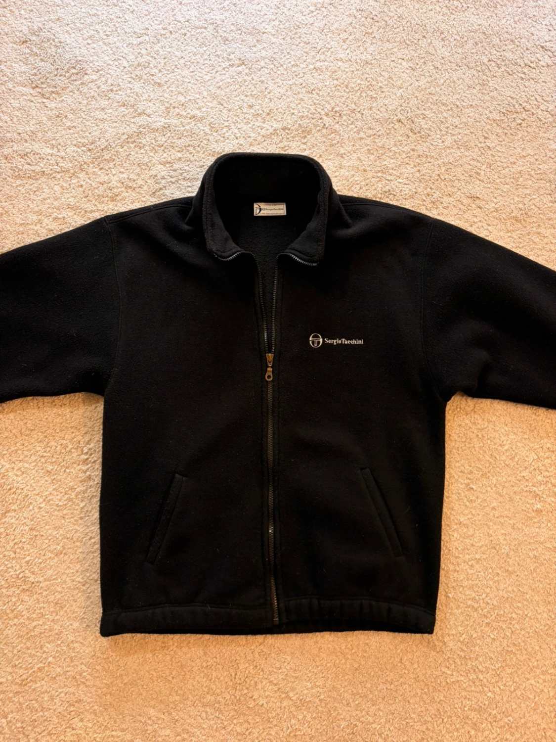 🧥 Veste Polaire Sergio Tacchini Noir - Rétro & Confortable