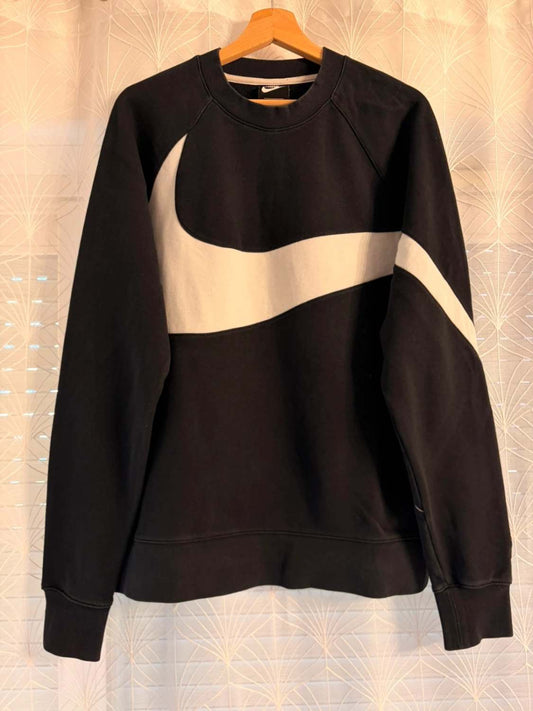 Nike Black & White Sweater - Timeless Basic & Comfortable
