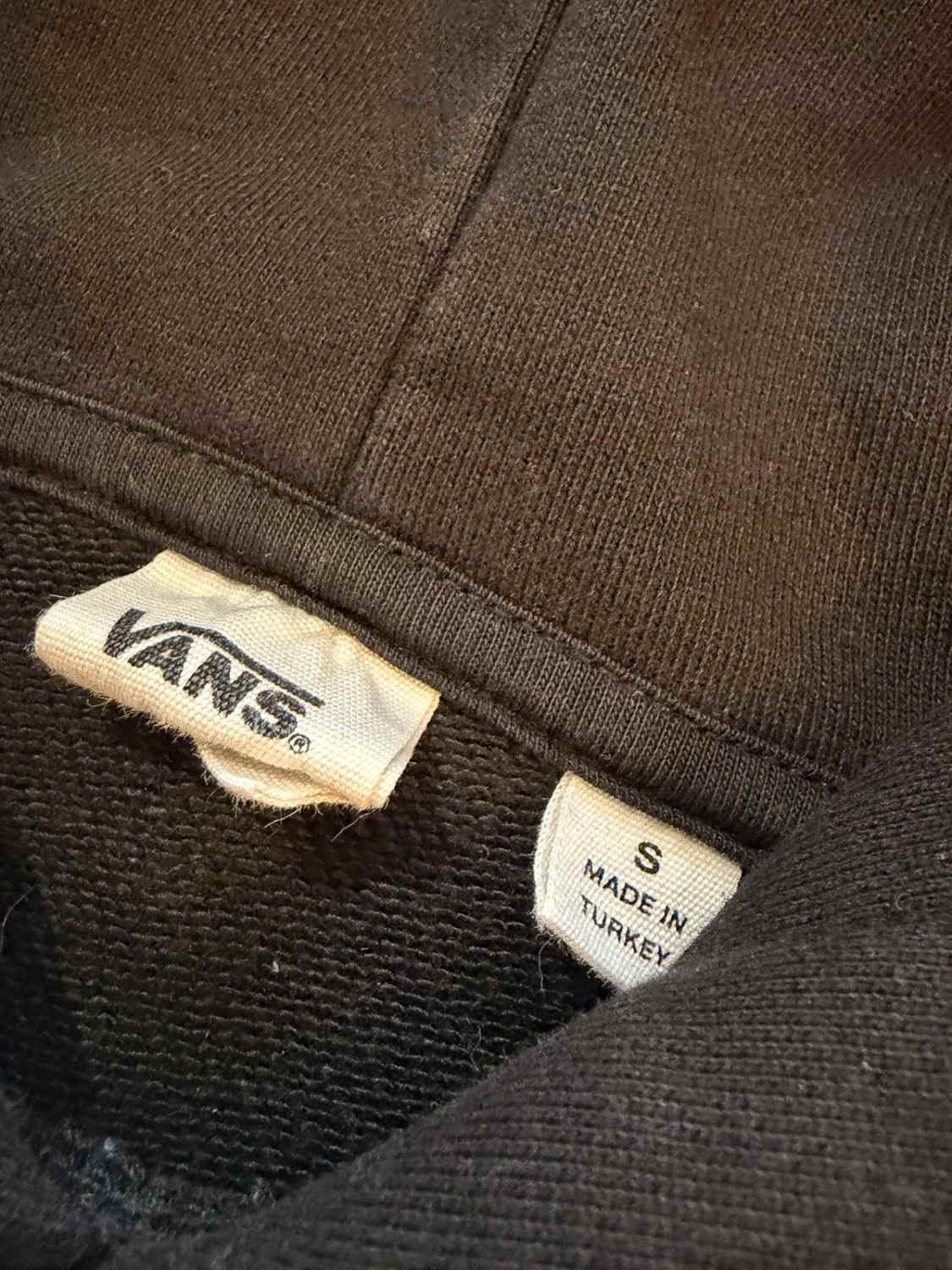 🖤🤍 Pull Vans à Capuche Noir - Streetwear & Confort