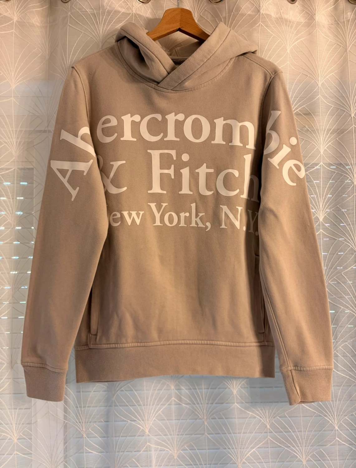 🤎 Pull Abercrombie & Fitch à Capuche Beige - Preppy & Confortable