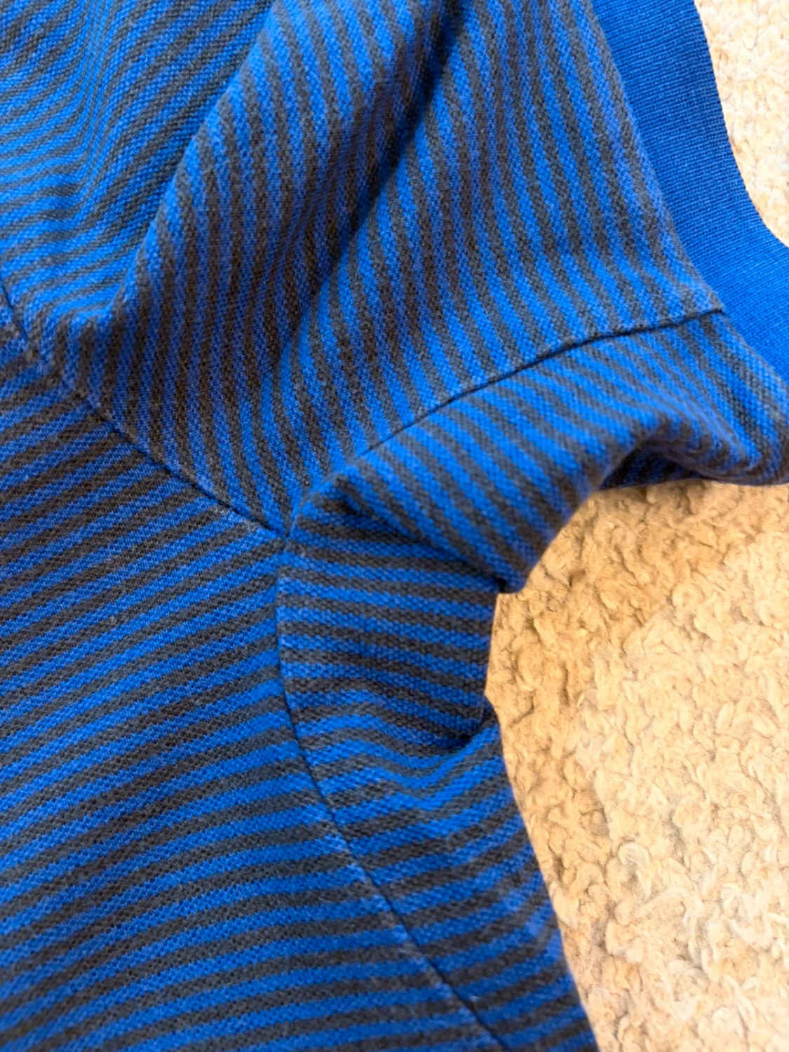 🎾🔵 Polo Nike "CG" à Rayures Bleu/Noir - Sportif & Féminin