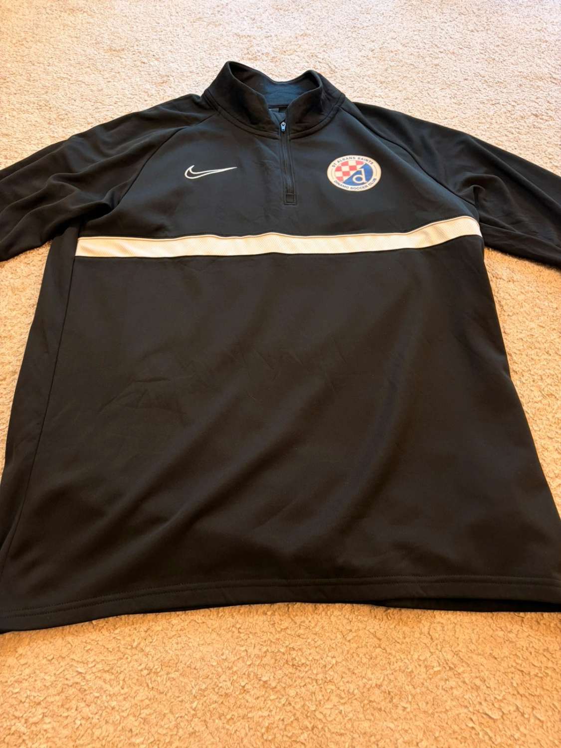 🔴 Pull Nike Dri-FIT Dinamo Soccer Club St Albans Saints Noir - Fan Officiel