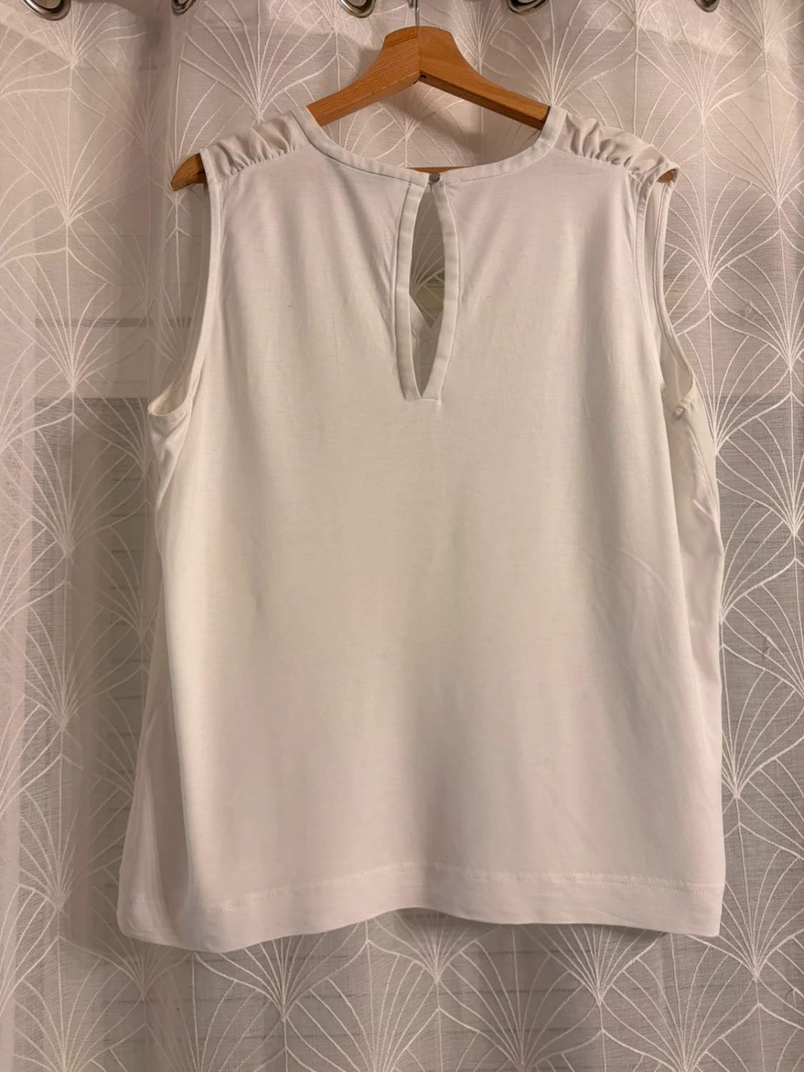 Blouse Sans Manches Tommy Hilfiger Blanche Col V – Femme – Taille XL