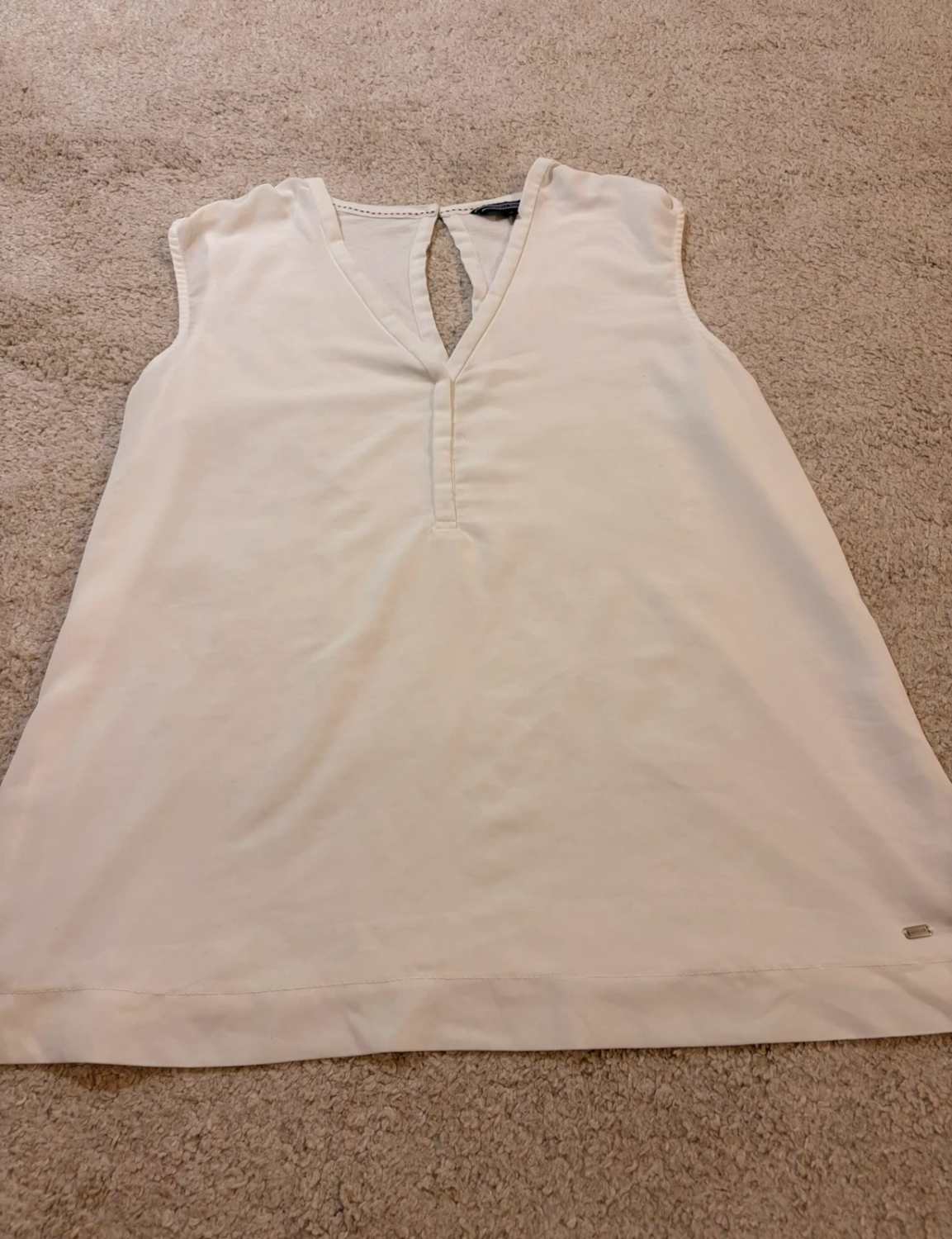 Blouse Sans Manches Tommy Hilfiger Blanche Col V – Femme – Taille XL