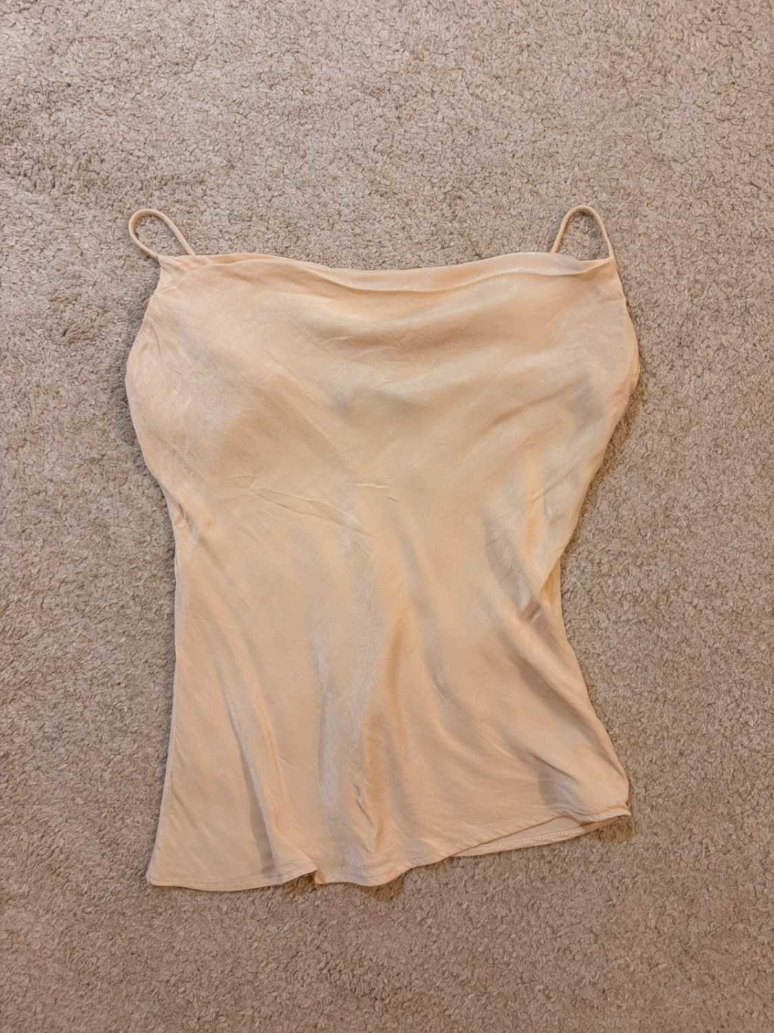 🤍🌼 Top Zara Beige - Élégance Aérée & Décontractée