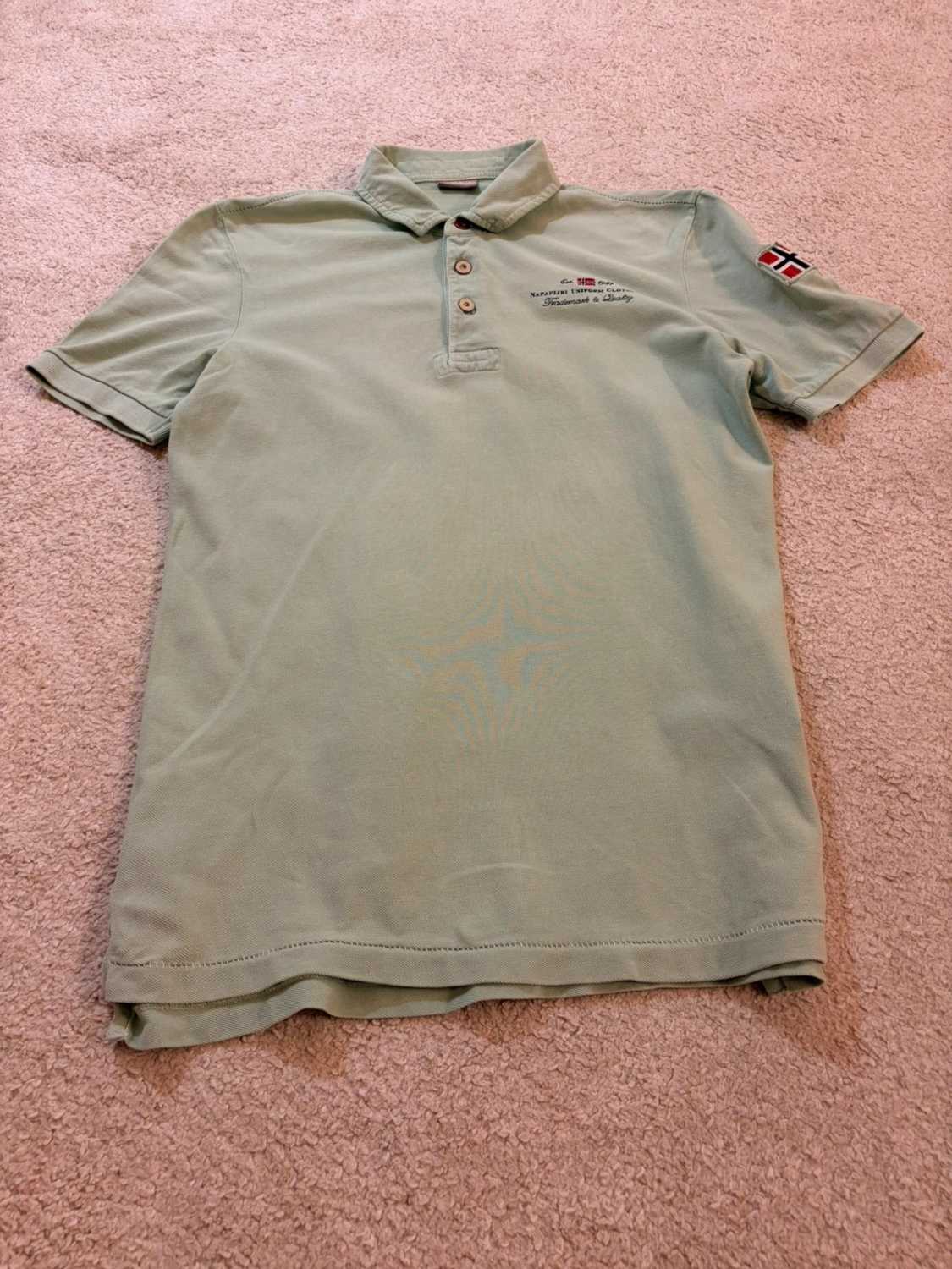 🌲🍃 Polo Napapijri Vert - Sportif & Élégant