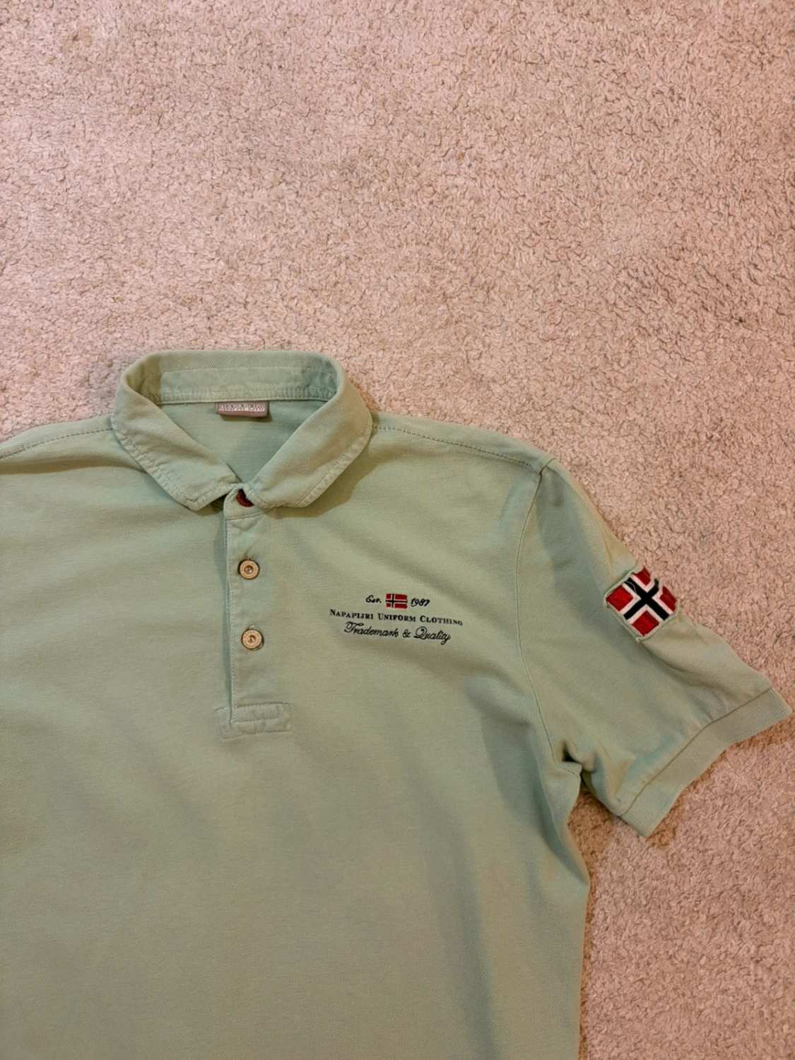 🌲🍃 Polo Napapijri Vert - Sportif & Élégant