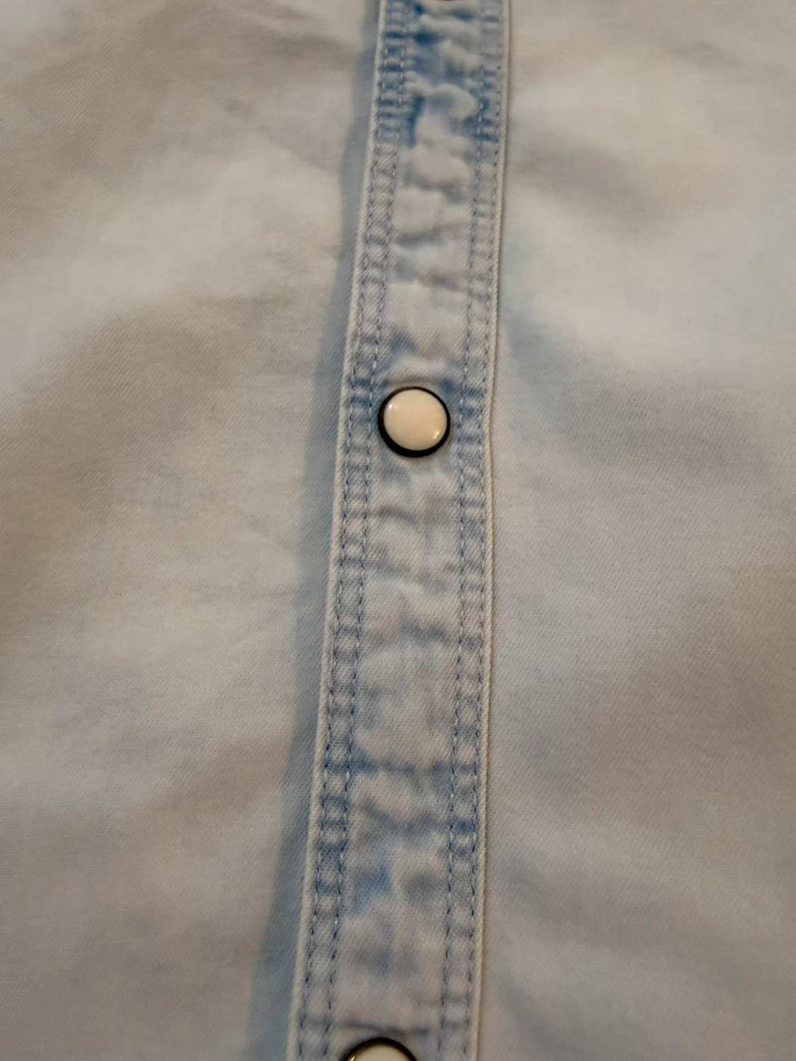 🔵👔 Chemise Tom Tailor Fitted en Jean Bleu Clair - Décontractée & Stylée