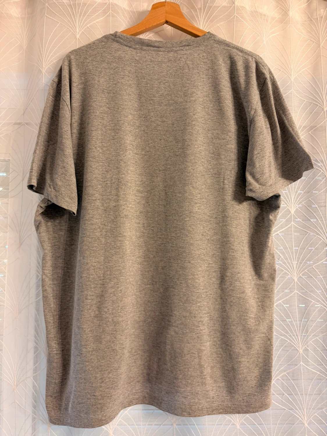 🔳 T-shirt Lee Regular Fit Imprimé Gris - Confort & Casual