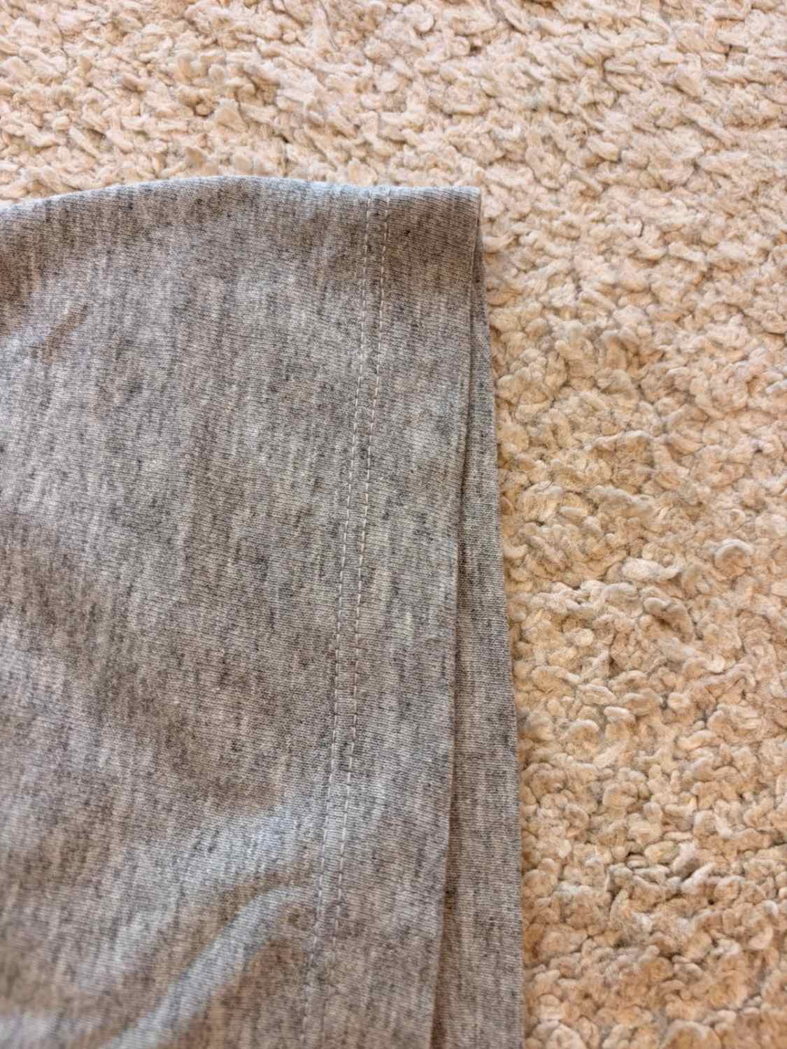 🔳 T-shirt Lee Regular Fit Imprimé Gris - Confort & Casual