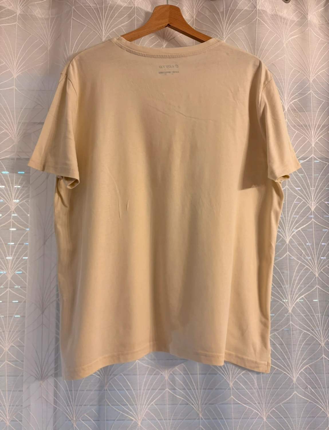 🤍🎾 T-shirt Lotto Crème - Sportif & Minimaliste