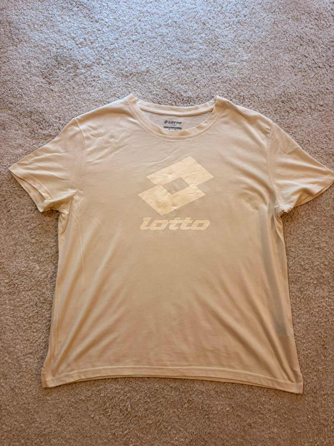 🤍🎾 T-shirt Lotto Crème - Sportif & Minimaliste