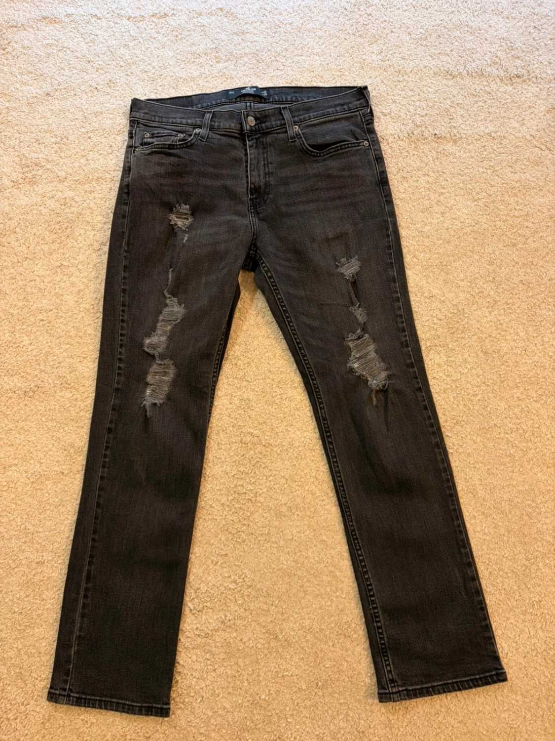 Jeans Hollister Troués Gris - Taille W32L30