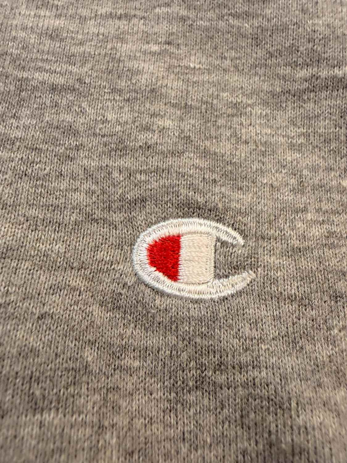 🏆 Pull Champion à Capuche Gris - Confort & Style Streetwear