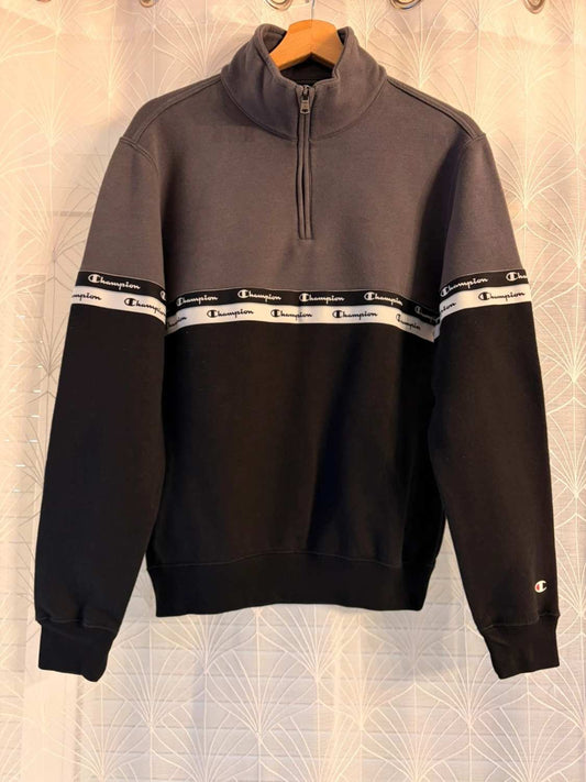 🏆 Pull Champion Noir avec Logo Imprimé