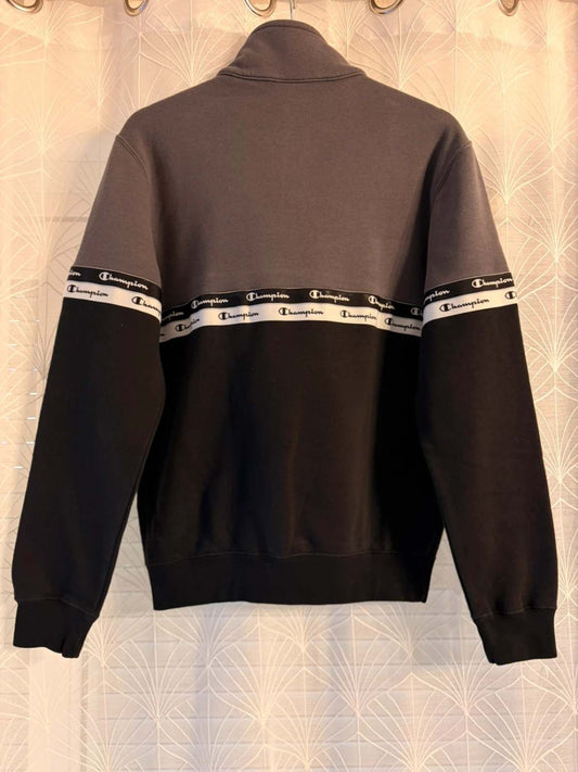 🏆 Pull Champion Noir avec Logo Imprimé