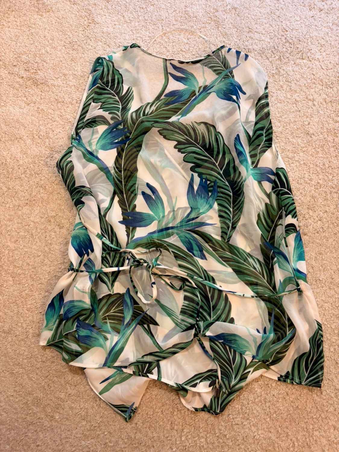 Blouse Zara Basic - Blanc à Motif Vert - Taille M