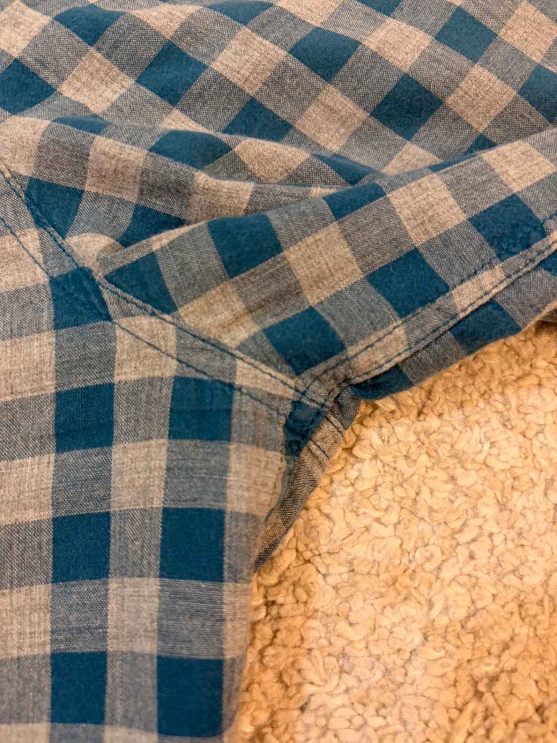 🔵 Chemise Calvin Klein Slim Fit à Carreaux Bleu/Gris - Modernité & Élégance Urbaine
