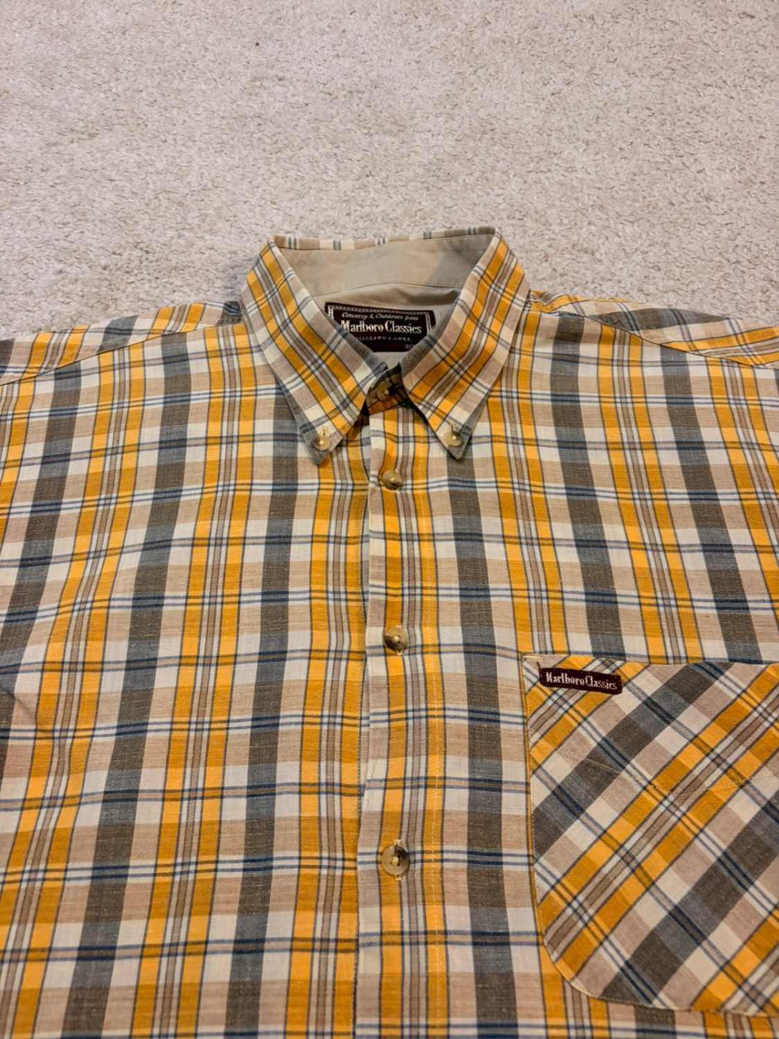 🟡🤠 Chemise Marlboro Classics à Carreaux Jaune/Gris - Iconique & Robustesse