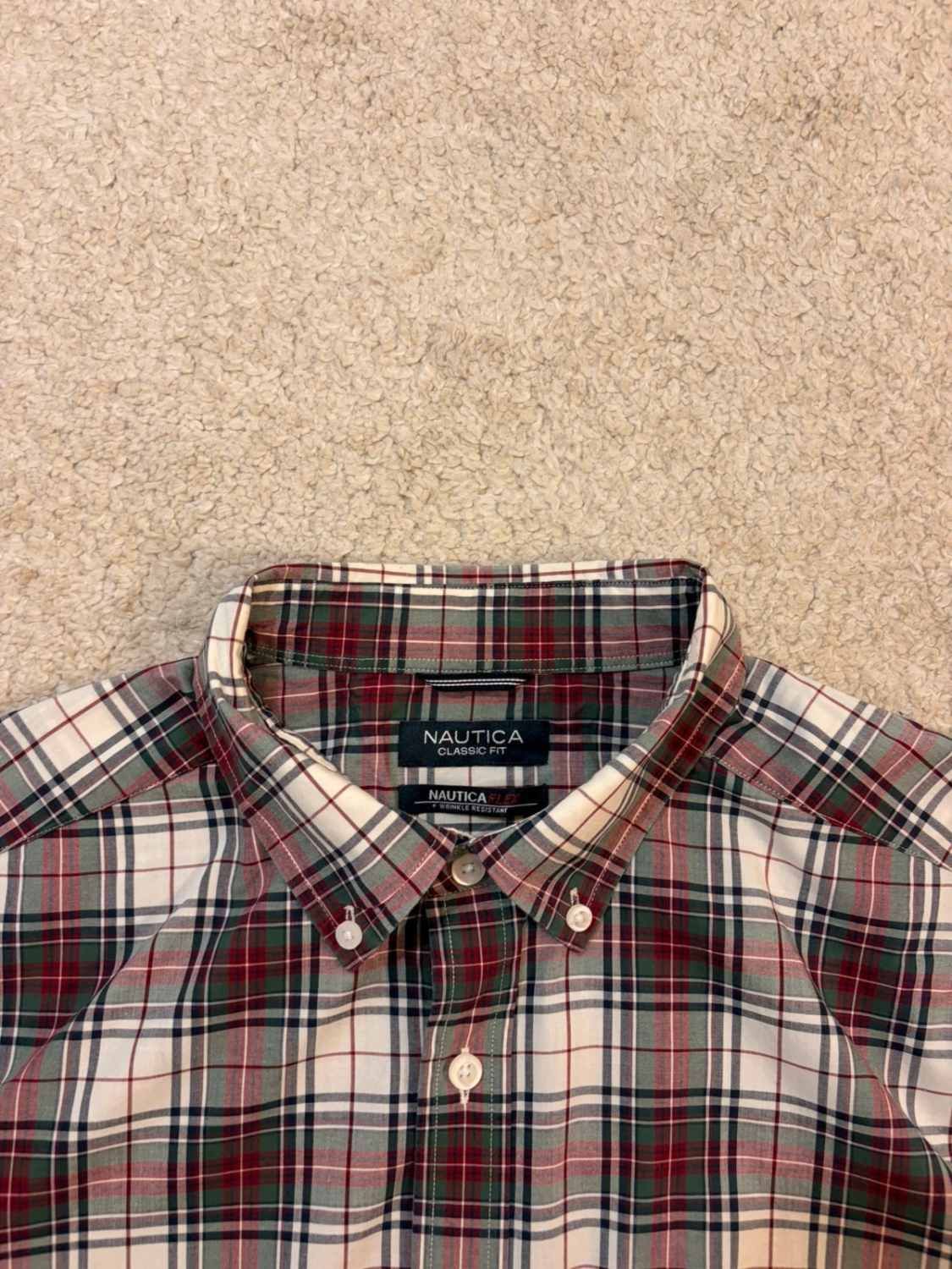 🧩 Chemise Nautica Flex+ à Carreaux Kaki/Bordeaux - Antifroissable & Pratique