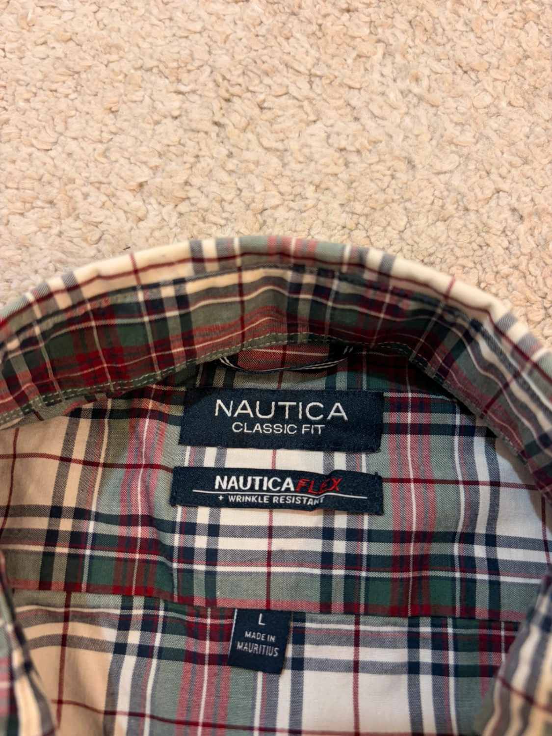 🧩 Chemise Nautica Flex+ à Carreaux Kaki/Bordeaux - Antifroissable & Pratique