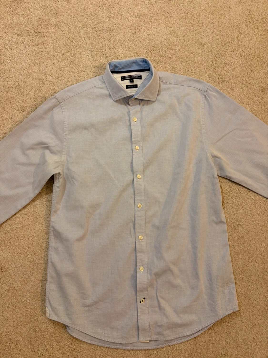 🗽💙 Chemise Tommy Hilfiger New York Fit - Coupe Urbaine Affûtée