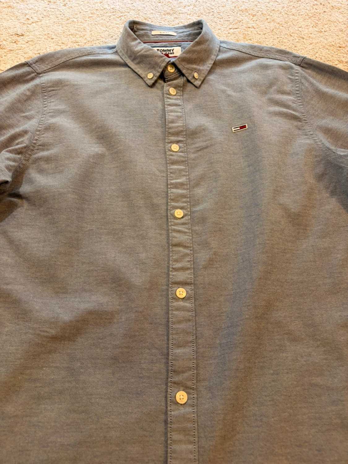 Chemise Tommy Jeans Slim Fit Bleu Clair - Coupe Affûtée & Moderne