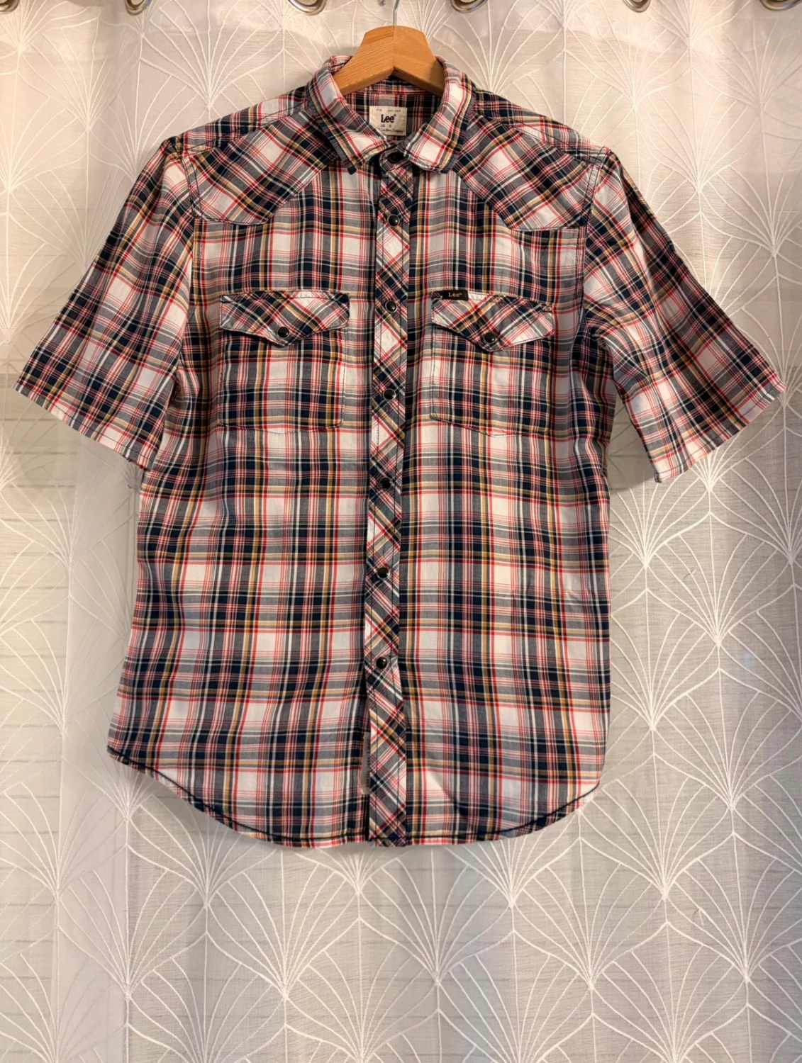 Lee Slim Fit Short Sleeve Plaid Shirt - Modern Western Style