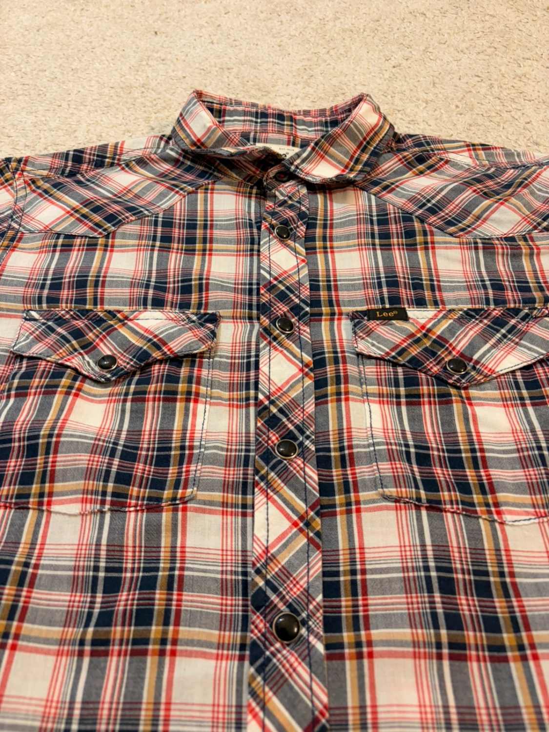 Lee Slim Fit Short Sleeve Plaid Shirt - Modern Western Style