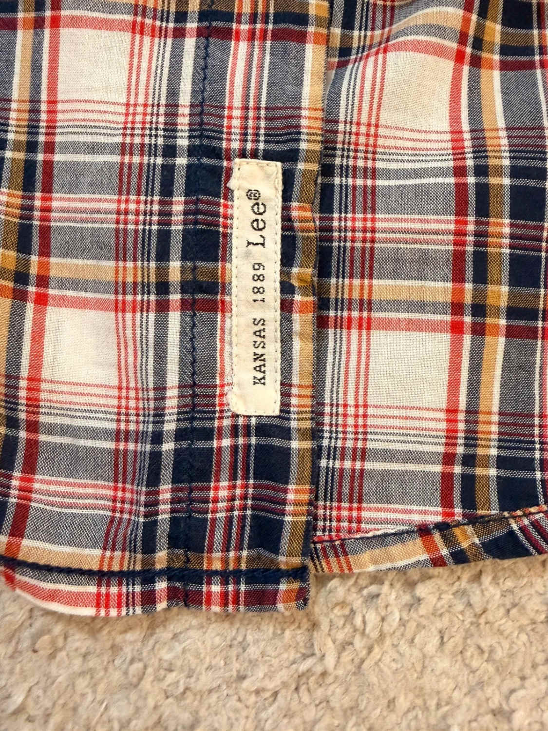 Lee Slim Fit Short Sleeve Plaid Shirt - Modern Western Style