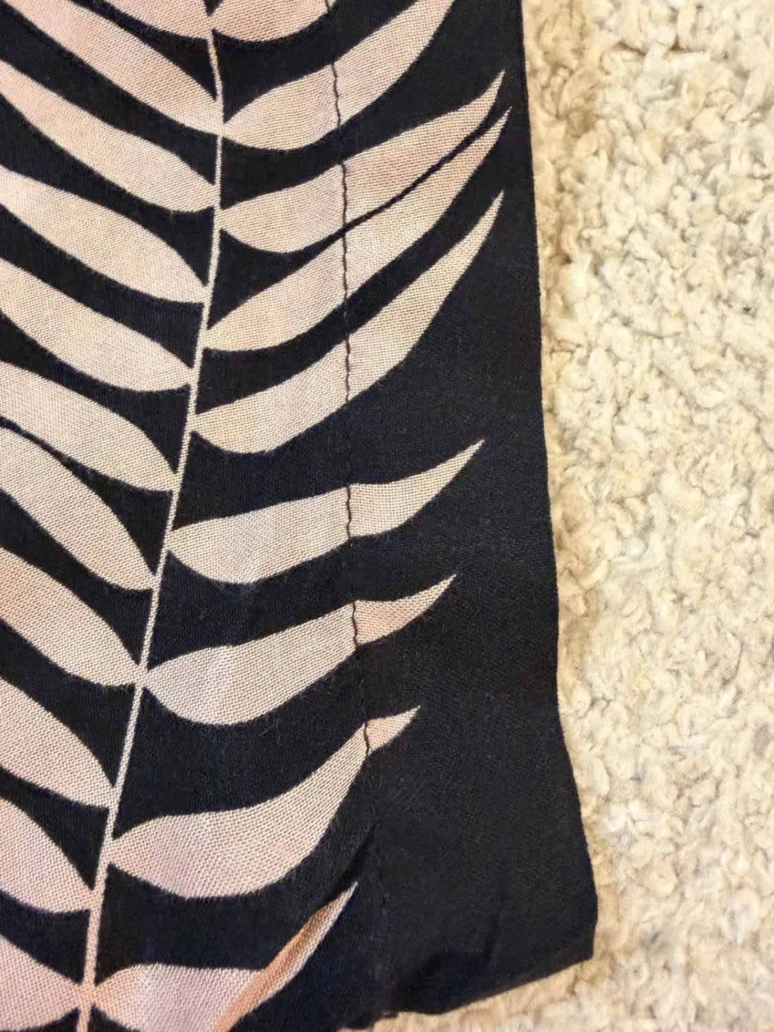 🎨 Chemise Cactus Man “Ricky Singh” - Noir à Motifs Beiges - Taille L