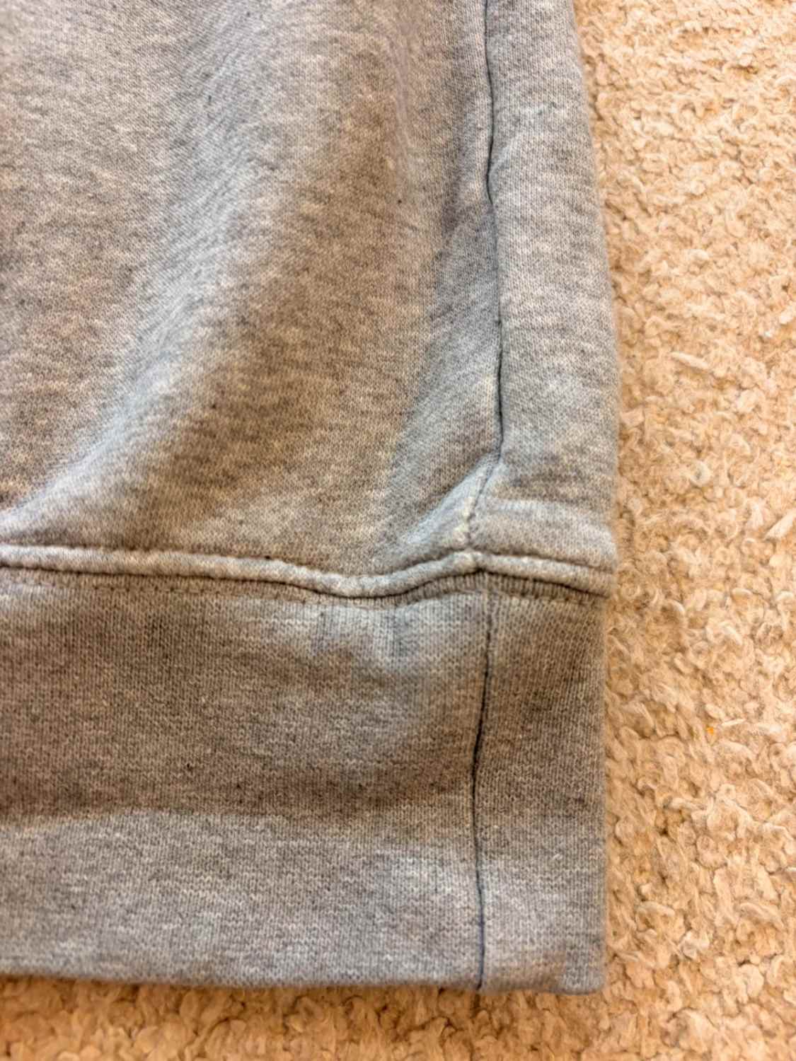 🐺 Pull Nike à Capuche Gris - Basique Confortable & Urbain
