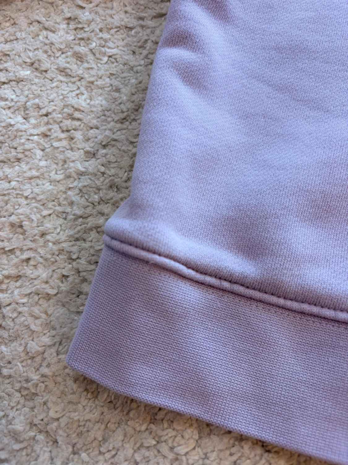 💜⚪️ Pull Adidas Crop à Capuche Lilas à Bandes Blanches - Douceur & Style Sportif