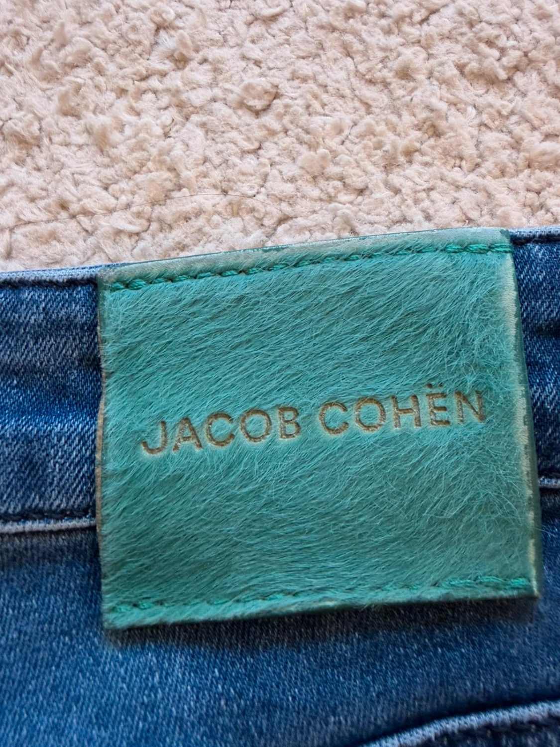 💎👖 Jeans Jacob Cohen "Kimberly" Luxury Denim Troués Bleu - Premium & Tendance