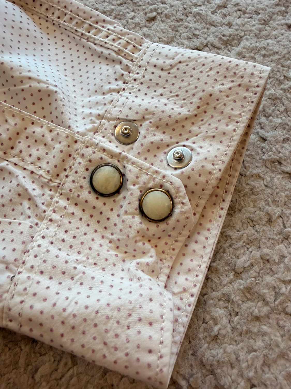 Camicia Levi's Bianco con Motivo Grigio - Minimalismo & Versatilità