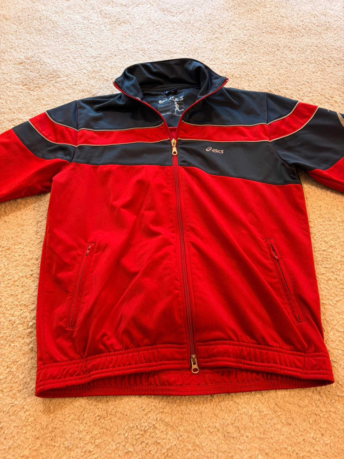 🔴🔵 Veste Asics Survêtement Rouge/Marine - Classique & Fonctionnelle